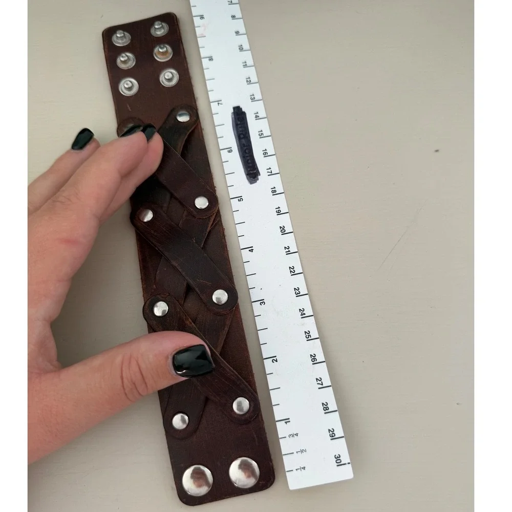 Y2K Vintage Womens Brown Leather Crossed Out Studded Adjustable Cuff Bracelet - Picture 5 of 5
